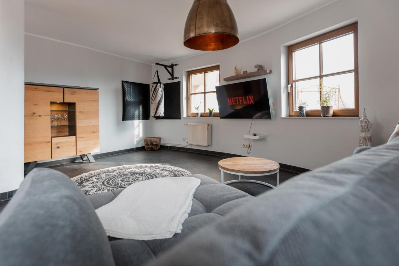 Erholung In Der Natur In Moselnahe, King Size Bett, Netflix, Waschmaschine, Trockner Bengel 외부 사진